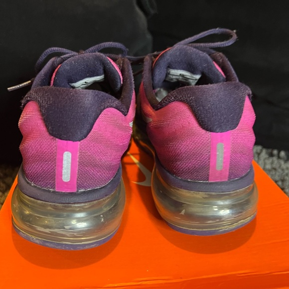 NIKE AIR MAX - Picture 3 of 3